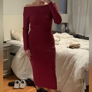 Line & Dot Off-Shoulder Burgundy Dress